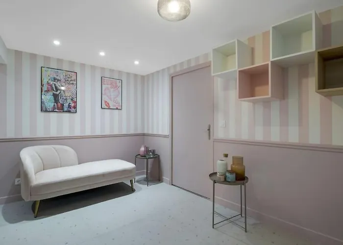 02.appart 4pers#1 Bedroom#pigalle#opera#paris 9 Paris