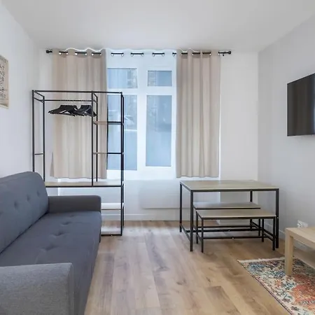 02.appart 4pers#1 Bedroom#pigalle#opera#paris 9 *