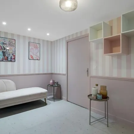 02.appart 4pers#1 Bedroom#pigalle#opera#paris 9 Париж